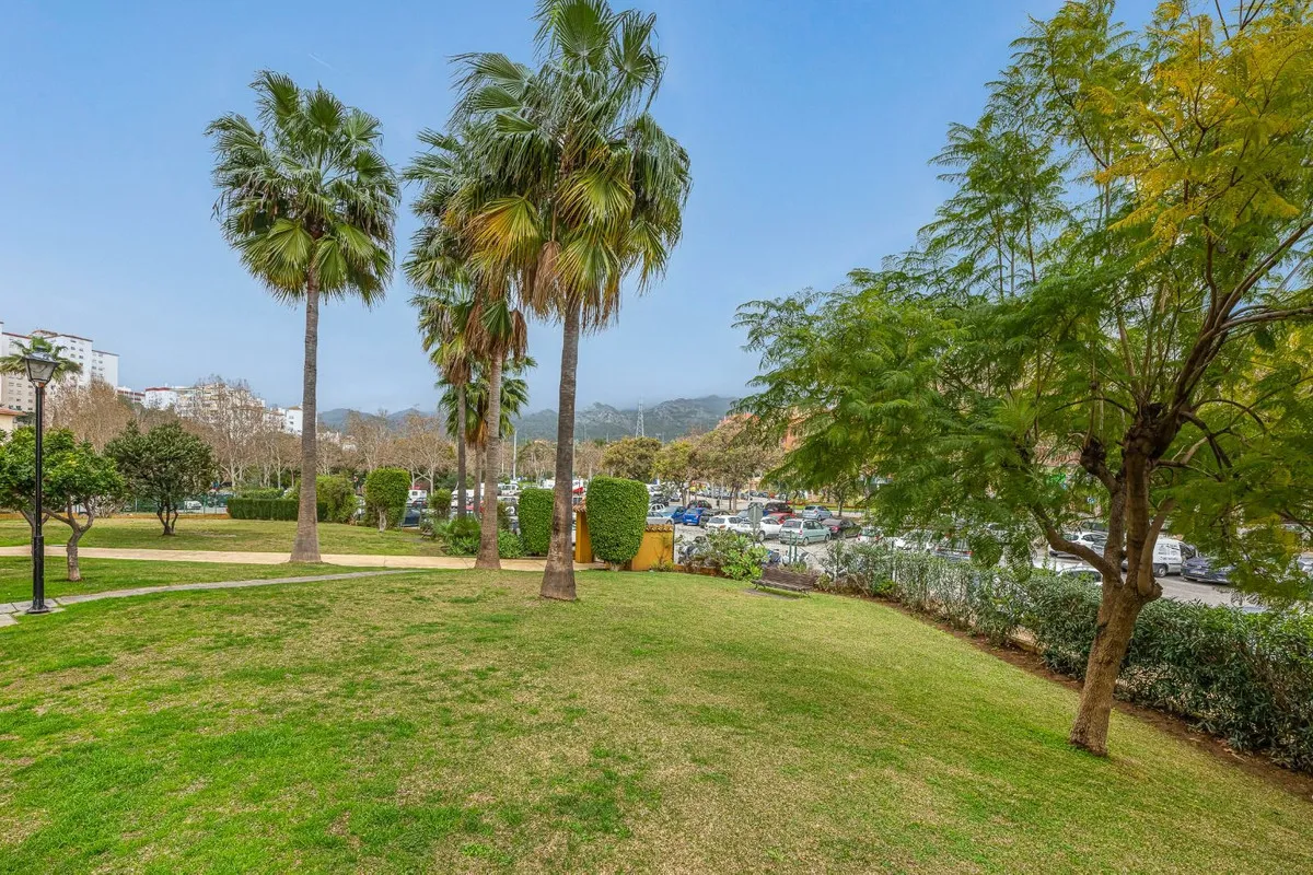 e8c218db-472f-4283-902e-68c9e875f6d0