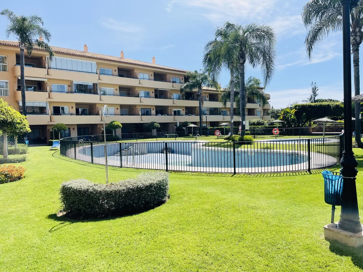 8b227ec5-5872-4d02-850c-9f551fc4a829