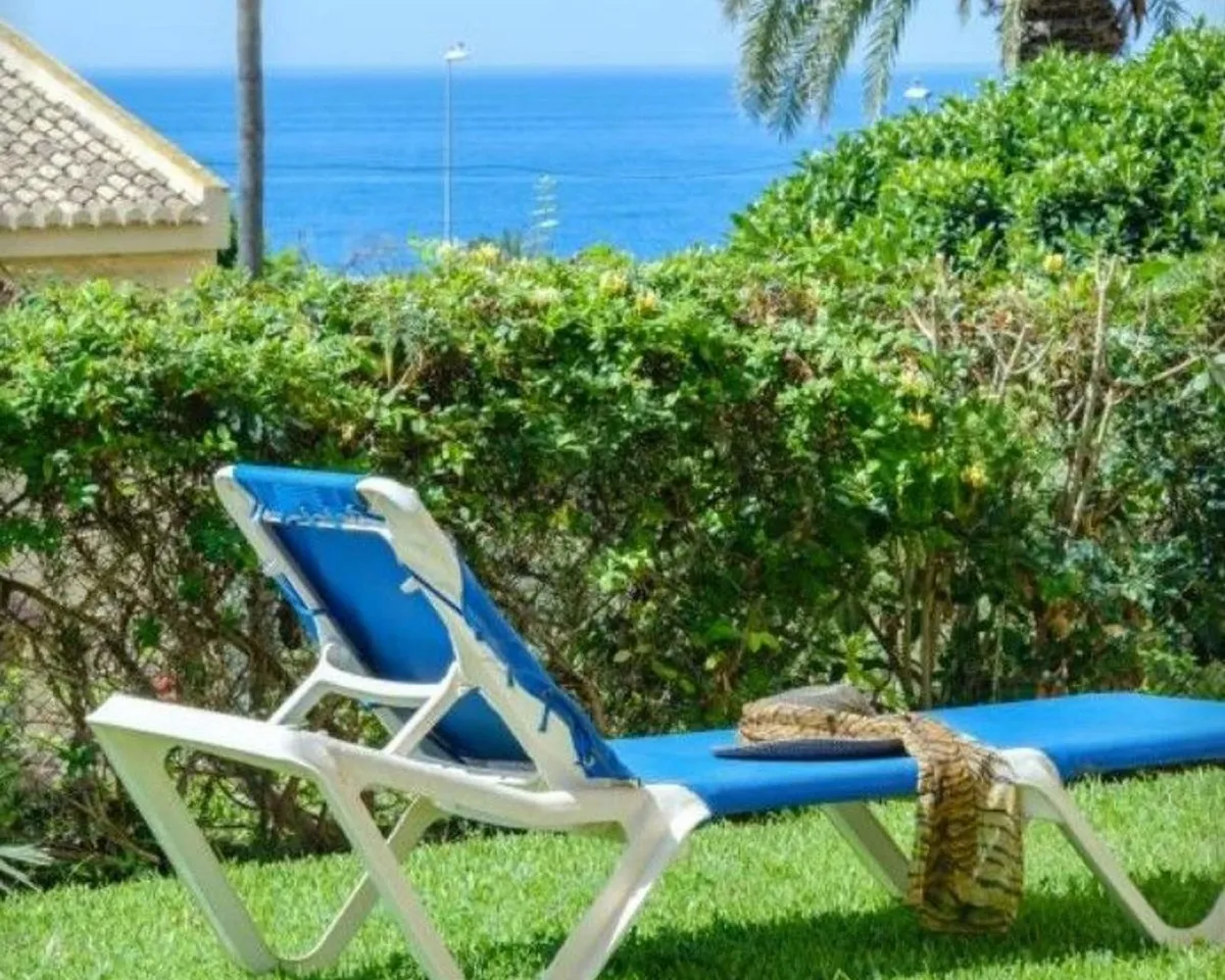 1c984c06-cb03-4948-8b27-8296d8a66761