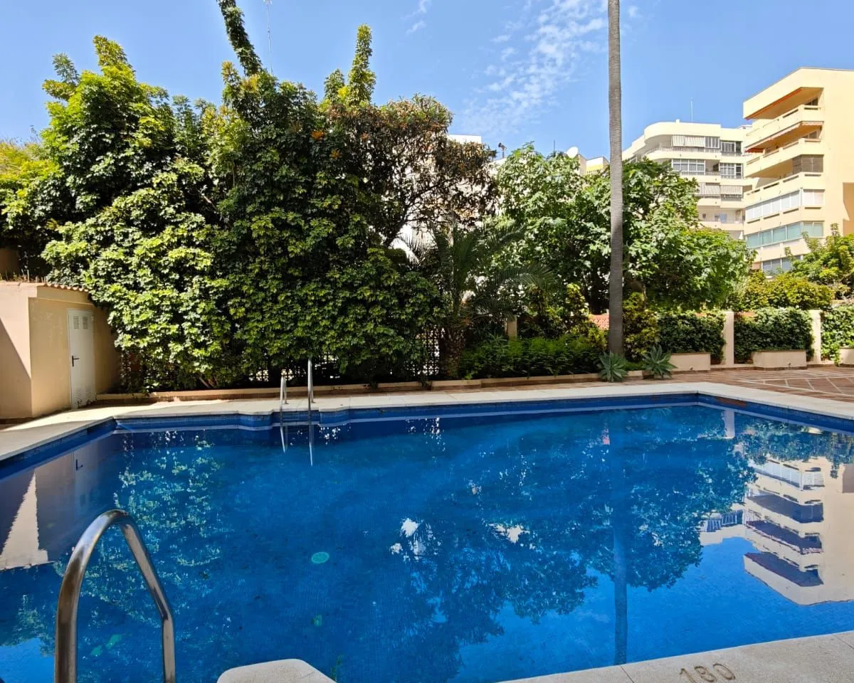 d6016b8e-c246-4886-8db6-304d1db2dc58