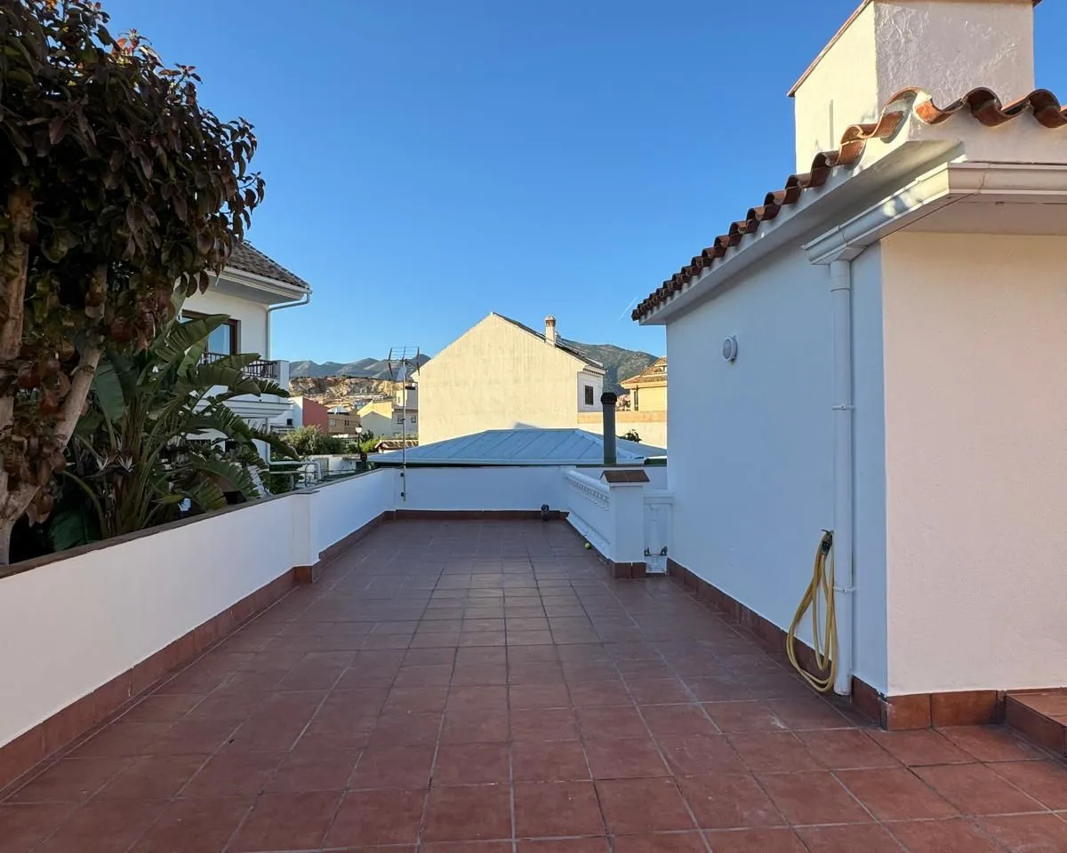 10ad90b0-6856-4653-b7f3-12b497c3708c