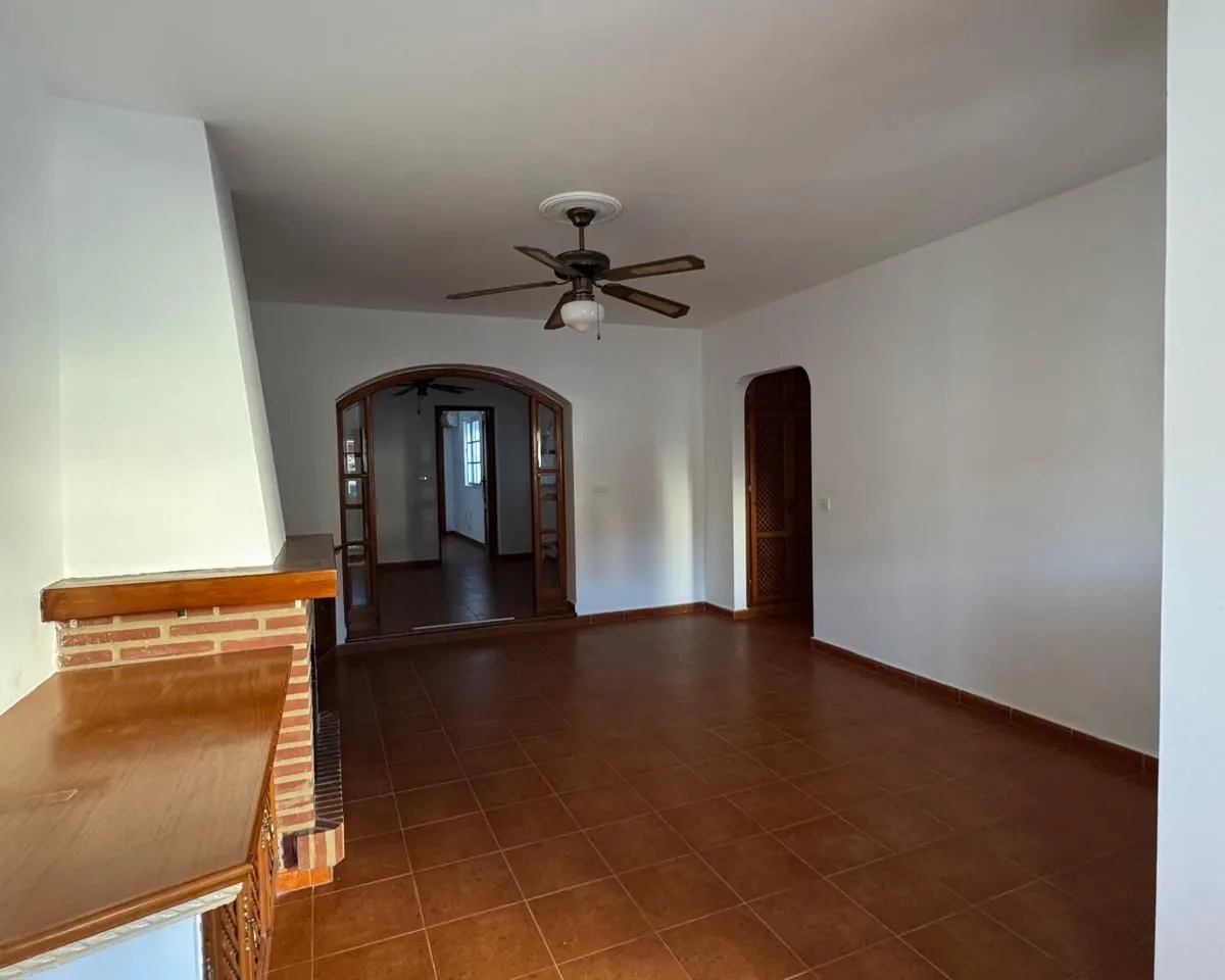 88039514-539b-40b4-a1b1-31eb8141a322