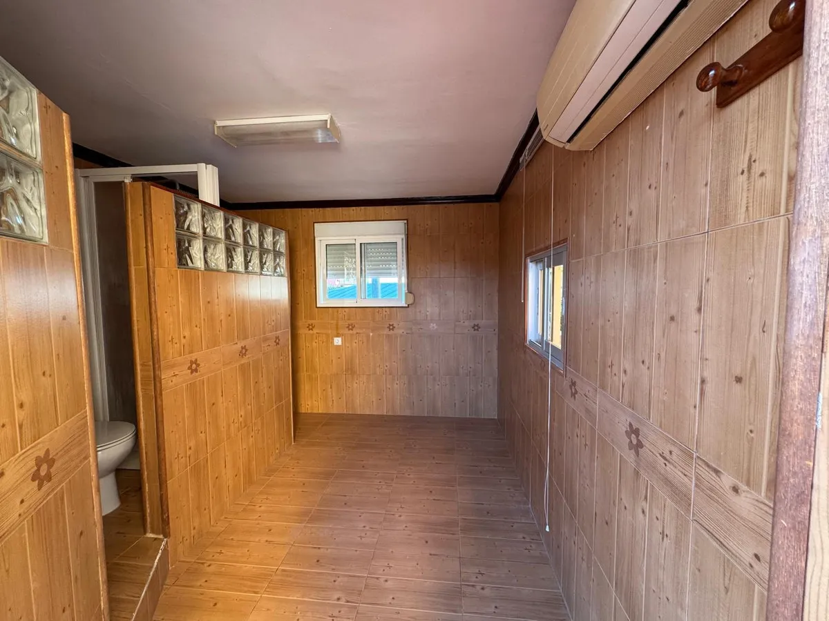 9dcc9f6e-9310-4229-b1f2-f70cbe31656a