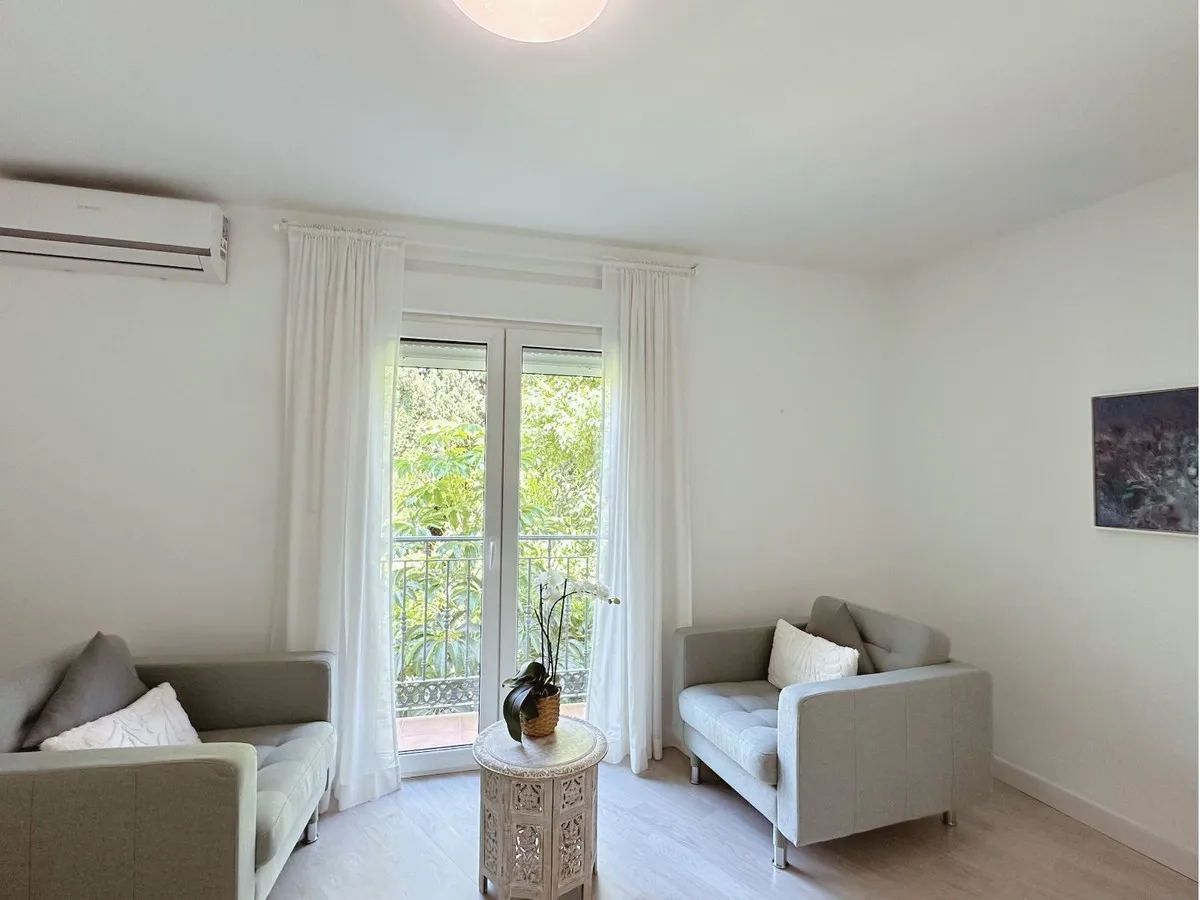 5956d346-9bfb-45df-b765-8885f728ce33