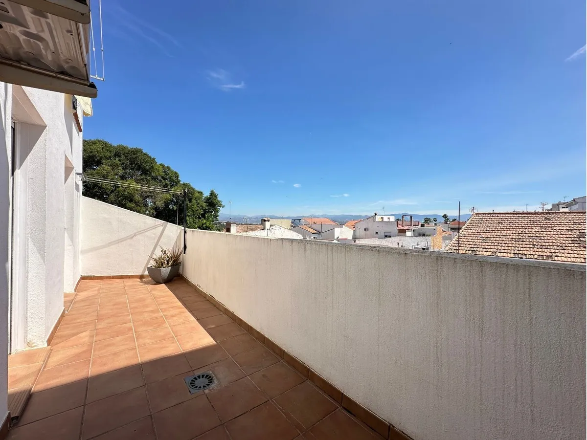 7b521d57-d95c-4250-b44b-8464d563c861