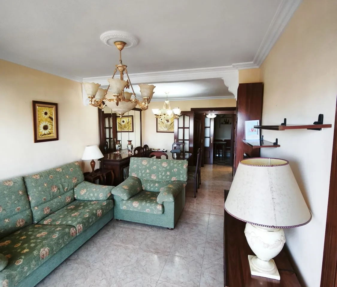 d58d3eaf-c912-403e-95d2-b0025af6c893