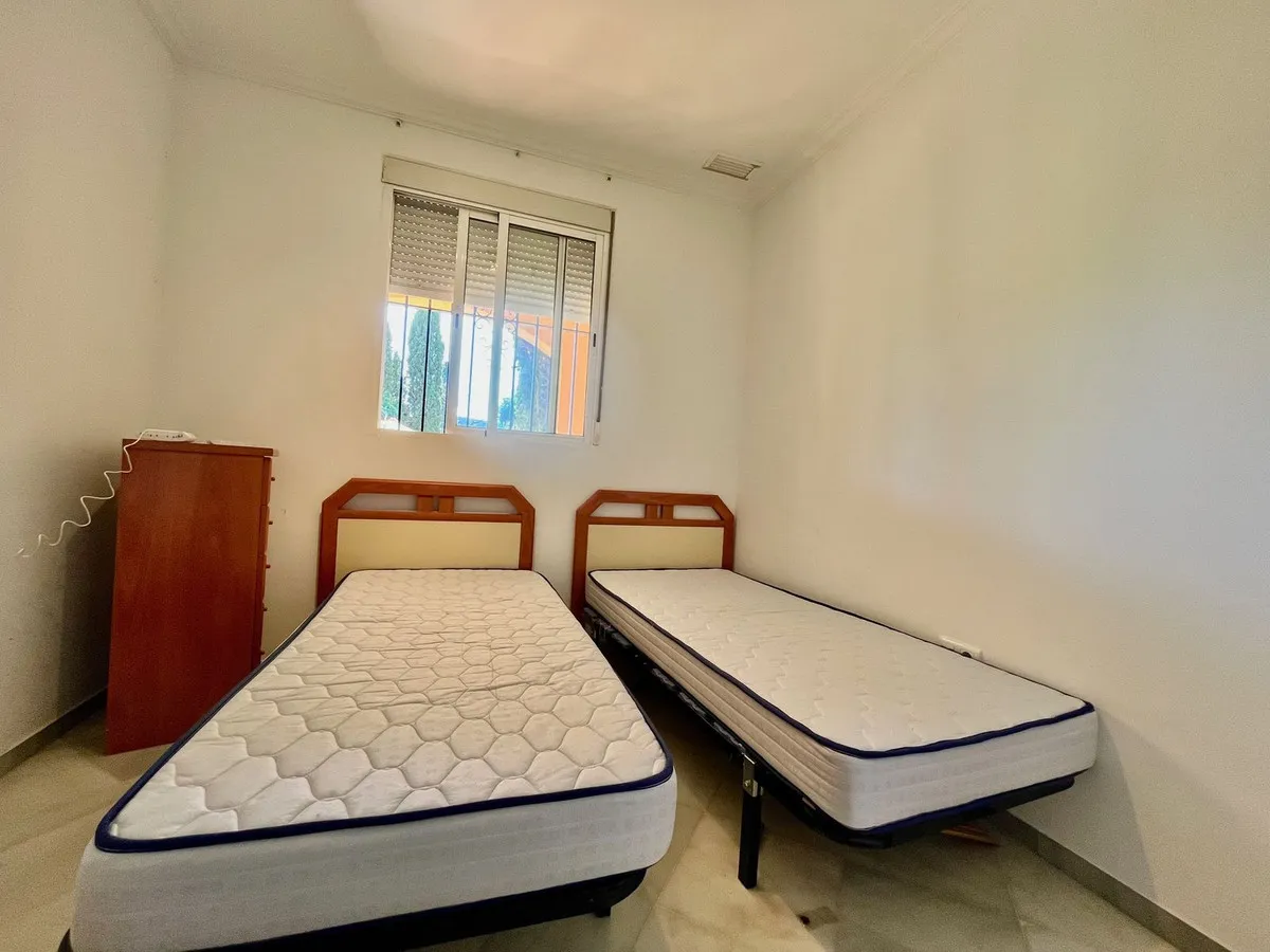 44f32b25-81e1-4a1f-801d-198fd9dc71ac