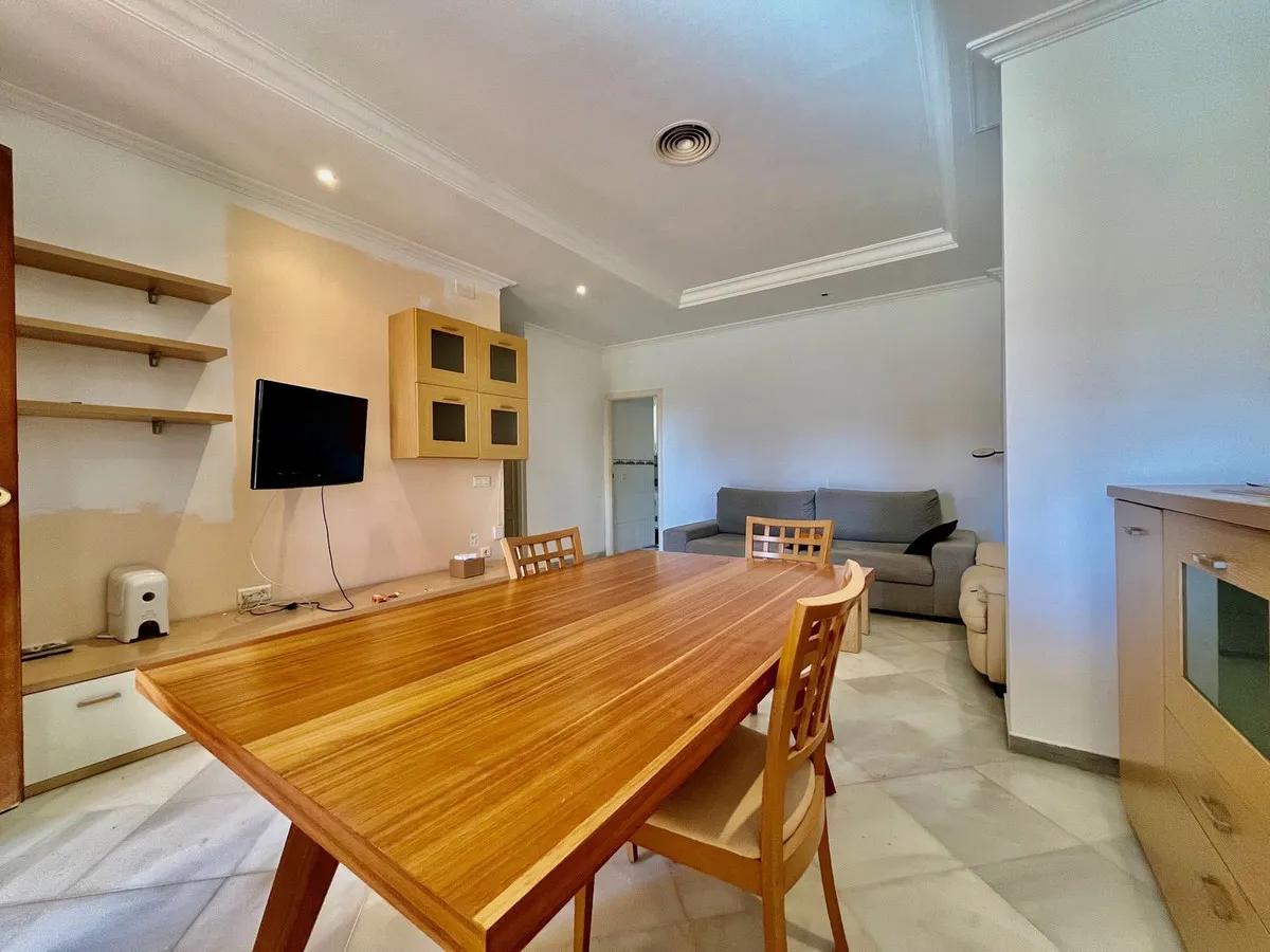 9b4a9856-8dc1-4aa8-94db-4c7102cbfde9