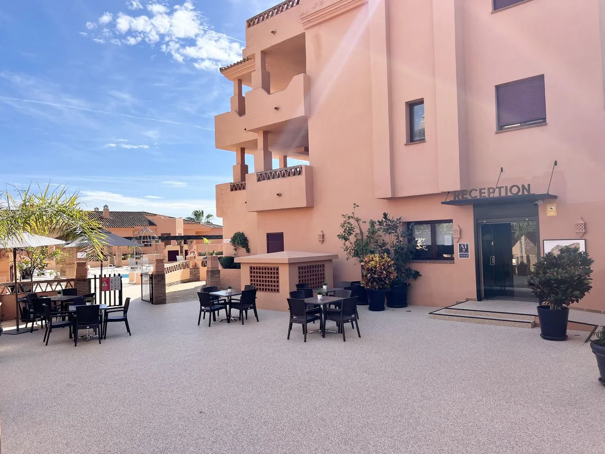 9070cae0-1c3a-4430-8434-47c8cb6c5611