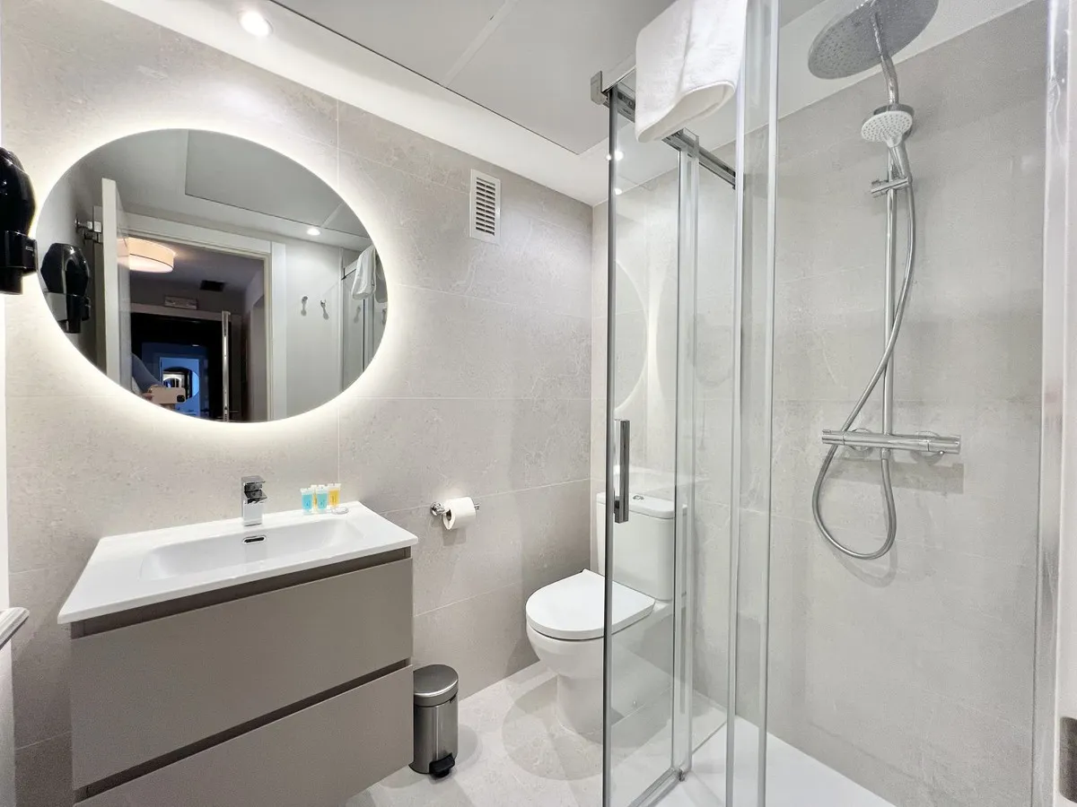 c4f97a93-0bb1-4dea-94c3-b2705acb0670