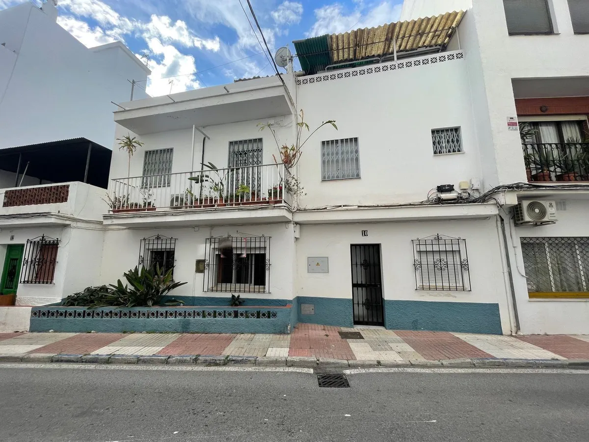 29d7784b-d322-4faf-adc4-1c87ec3fb4b6