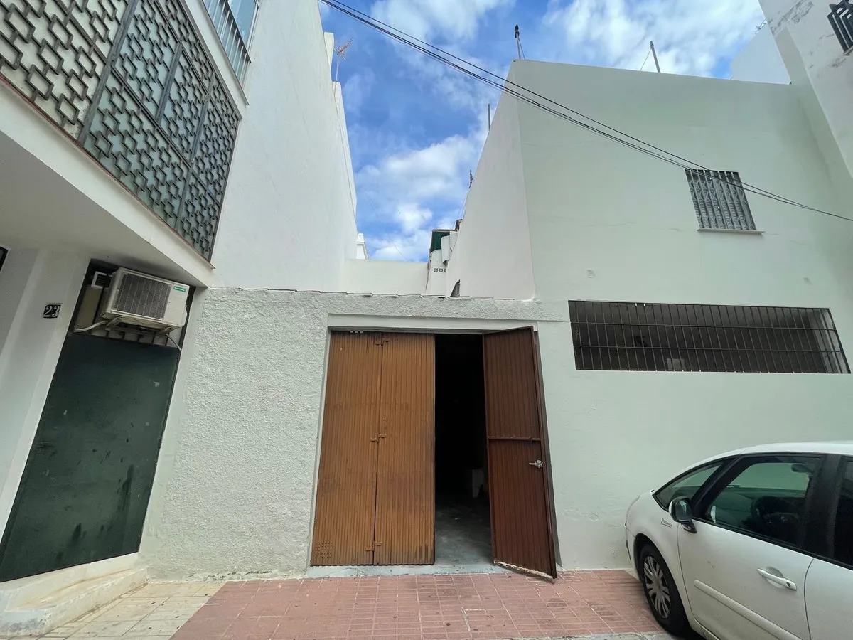 c5c3d077-bbb1-4d30-b6ec-88dcd1a59578