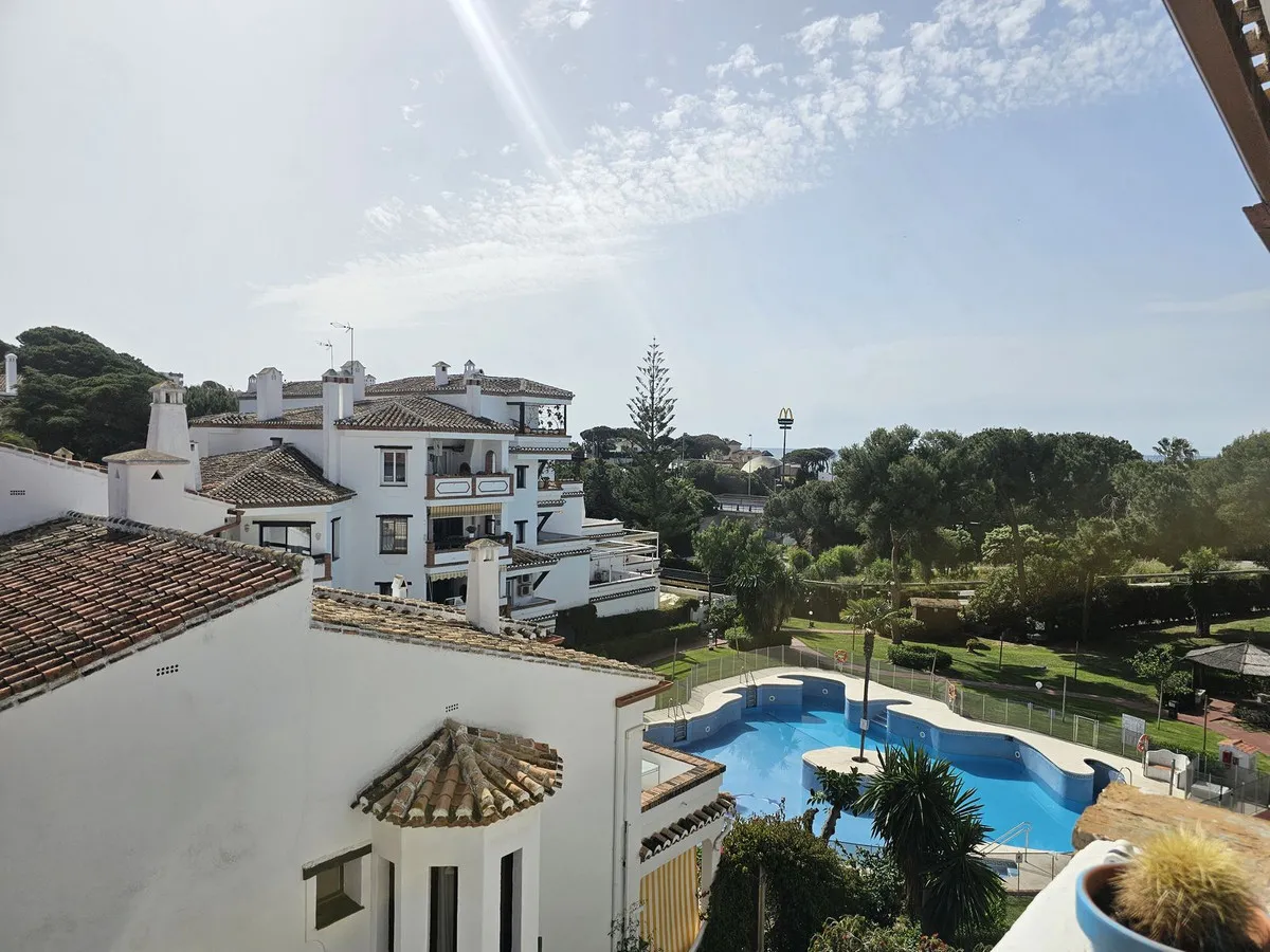 7114db4b-a23b-4641-a093-32b6b67bfa3e