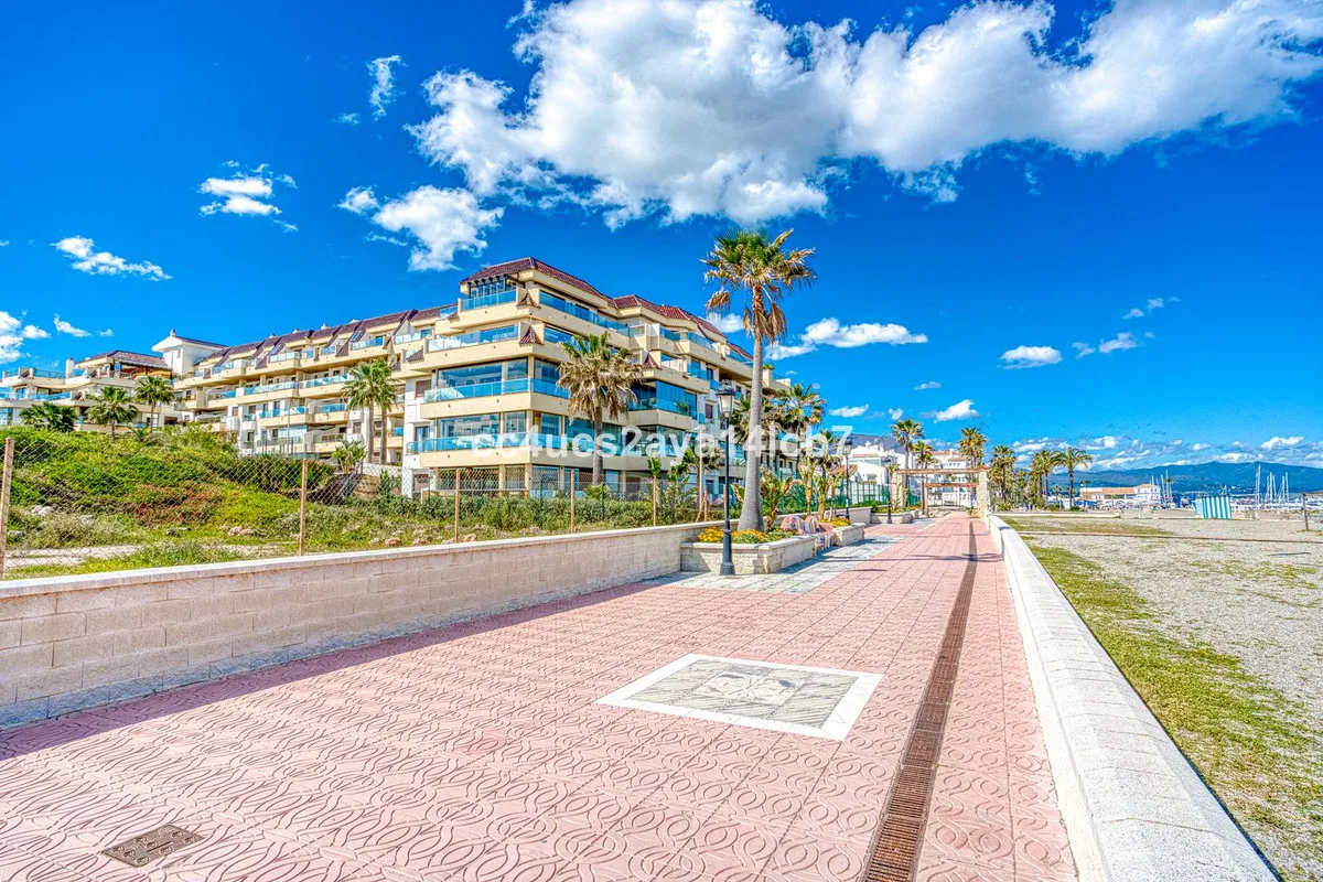 a6d50553-2da0-47c4-91ae-3e4209ea9c02