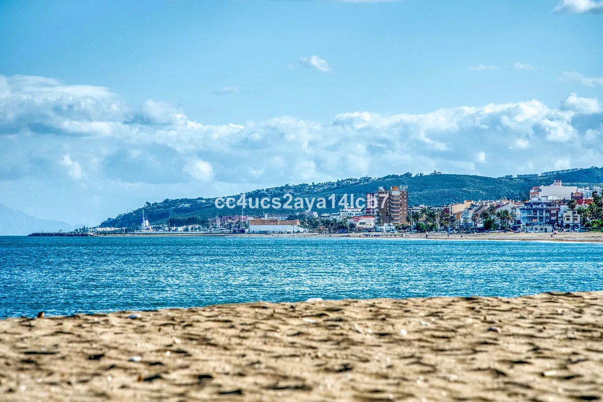 b92b23f9-9d5d-457b-a1da-dcdc3b7b067a