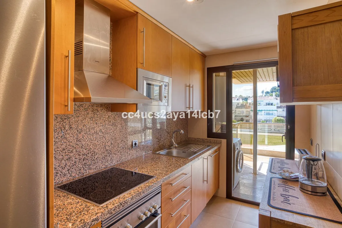 da5c6fb7-0a6b-425c-a97f-3ae8d0f57503