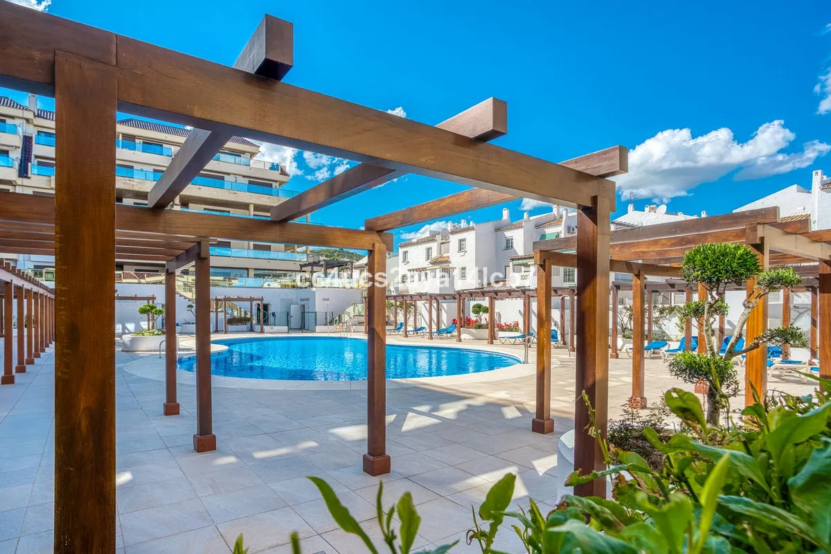 e94ccb45-6b0c-46fd-88b2-f5443b8598e1