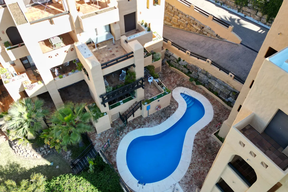 22b2dac5-20fb-4bef-84a6-32b224c0253c