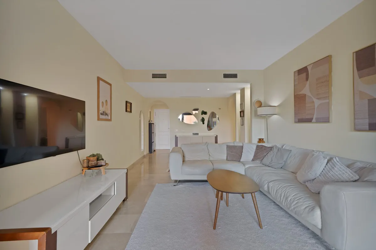 a42f7758-70cb-416b-a106-53dc760e5472