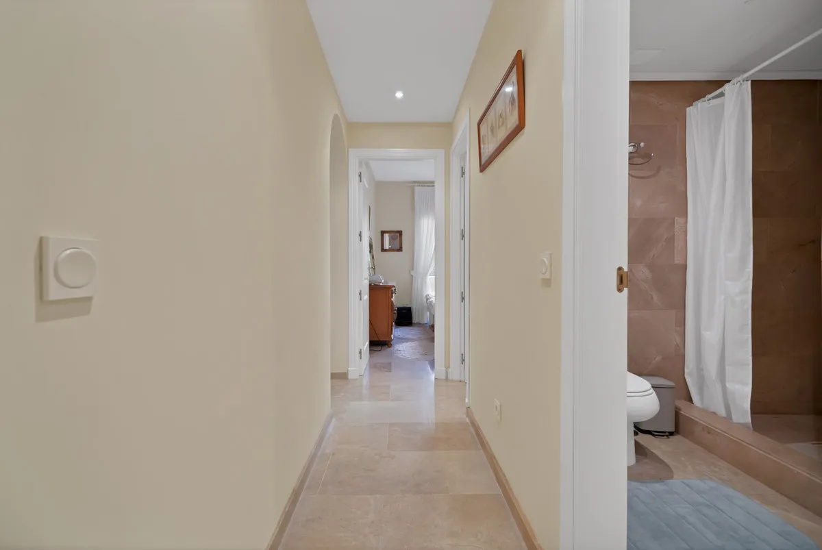 c0c7e1d7-77d3-49e3-831c-8852b9782214