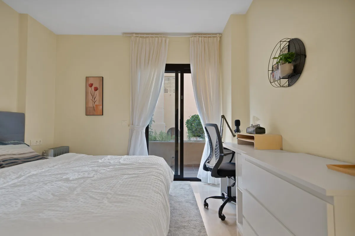 d1e68a96-a93e-456a-8d4d-6dd6fd355e89