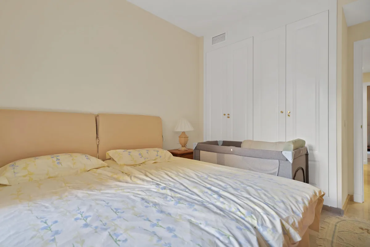 f21c913b-c0b2-40ef-99a5-d275c335530b