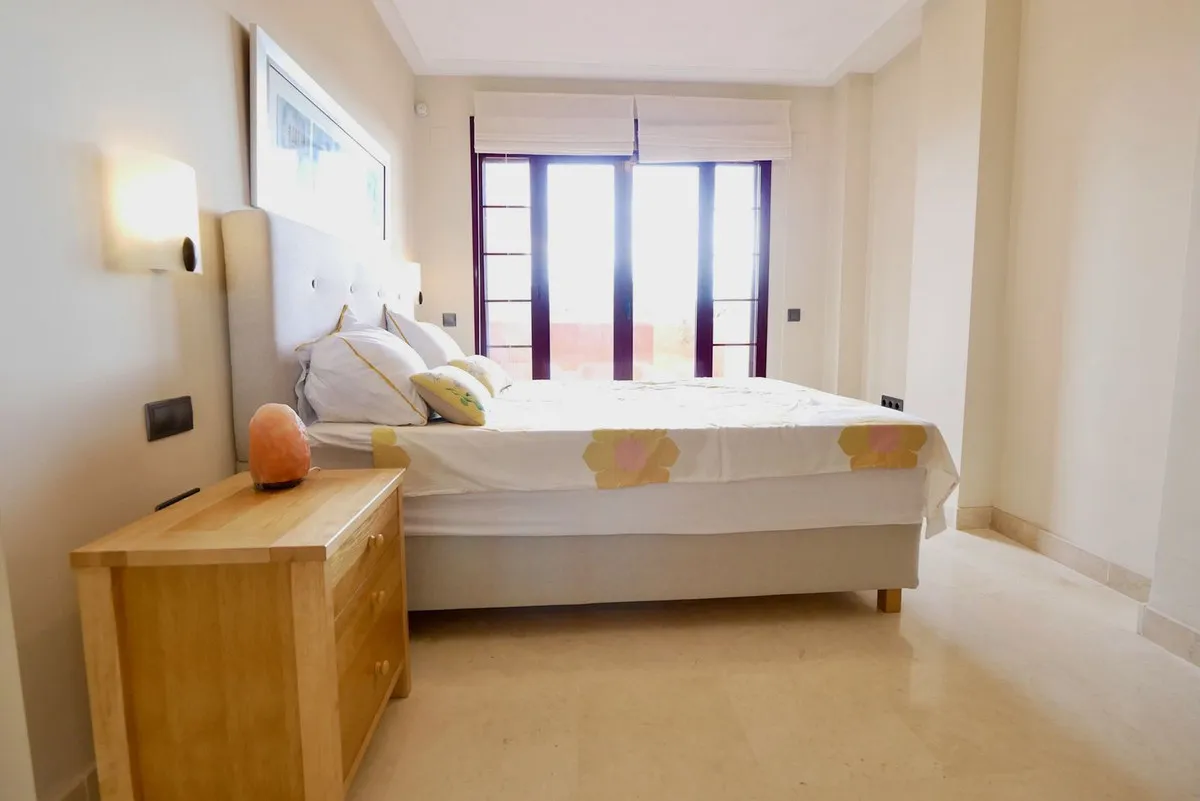 01d4bb08-1276-4b85-ab12-1d28e099e490