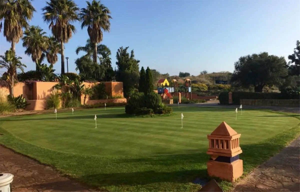 e23a7e55-2f72-4959-ad36-2bae384a9342