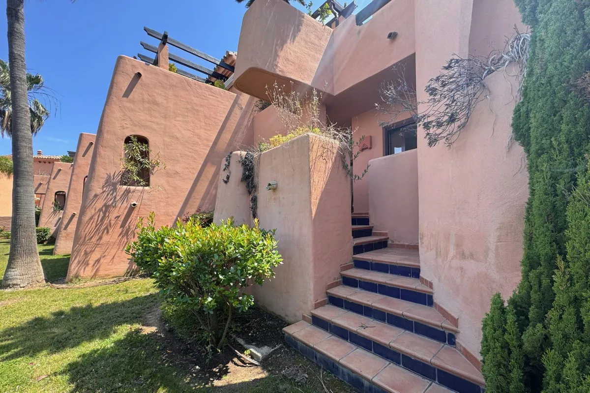 e3713ae9-58c6-4a38-af41-5c0c0aefc65c