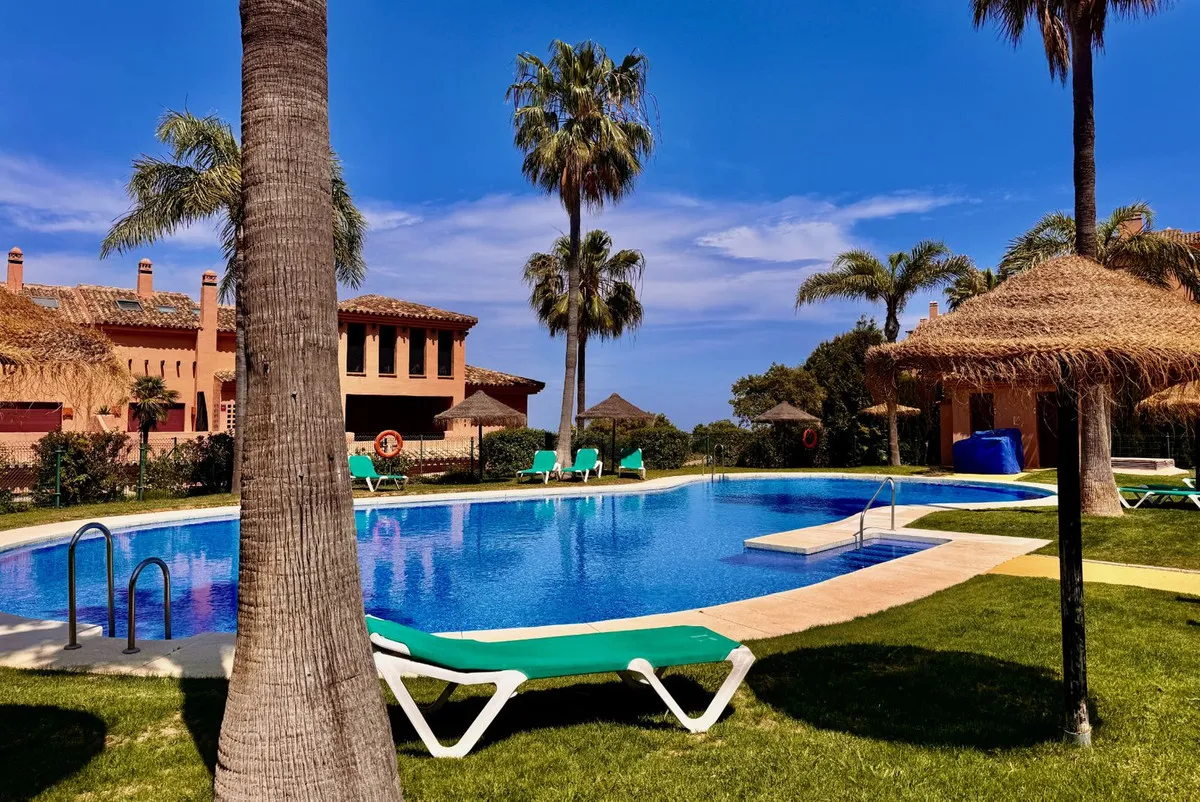 e6aabd95-1692-4cf6-a6f0-3f5c6a11c1d3