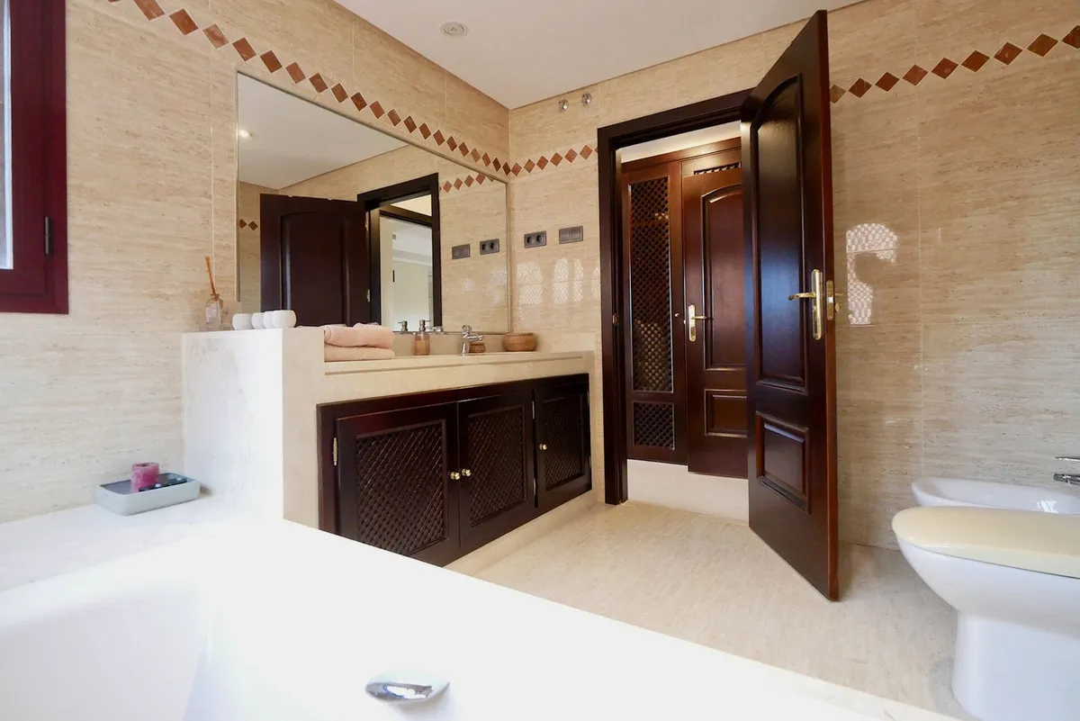 e6bd7f7b-bcca-4f86-8a51-cdd5bc28398b