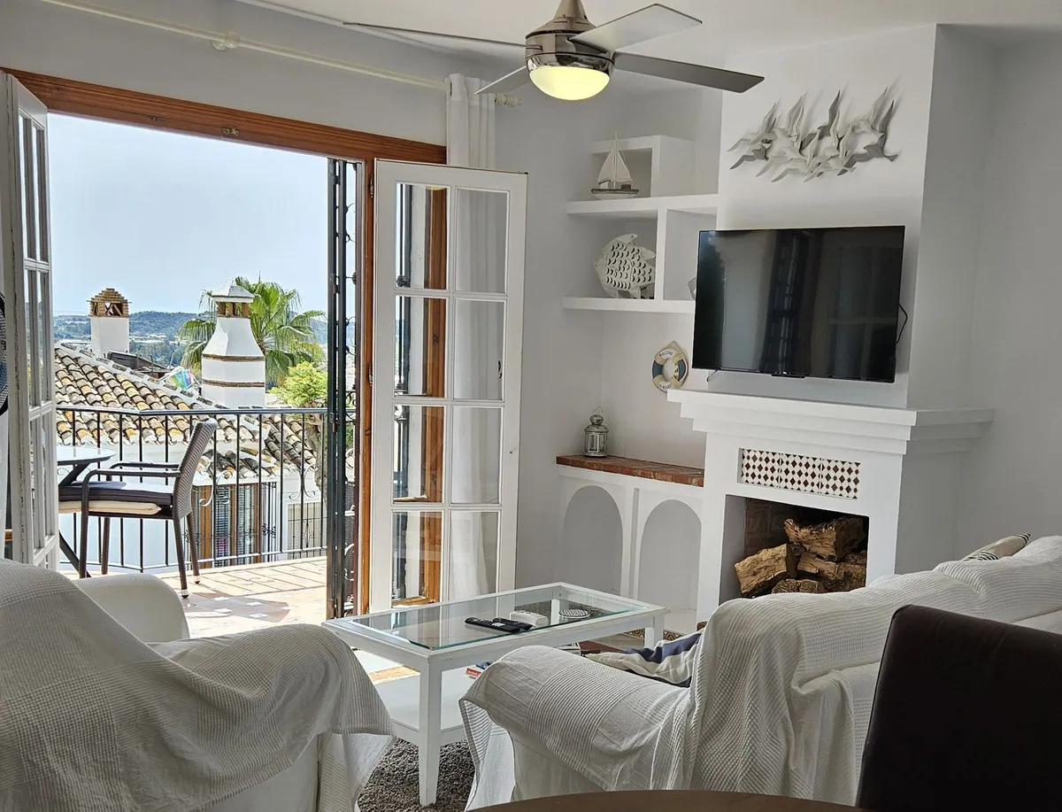 50e373c0-fd1d-4538-a16d-db48fad10737