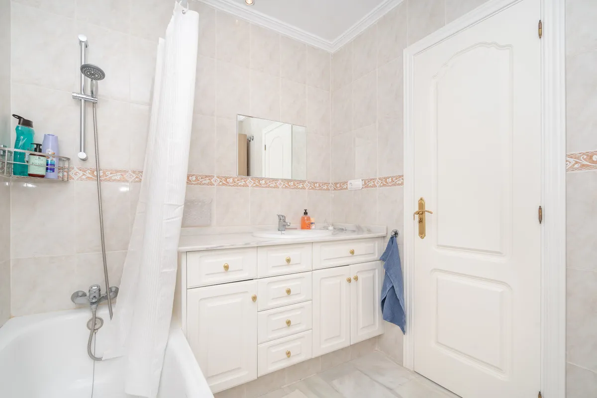 d27b14d1-2c68-489c-b5eb-9bfbdbceafba