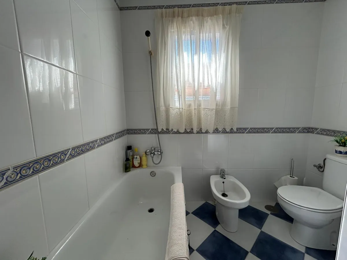 166ea118-43f3-4387-8d65-f3817888759d