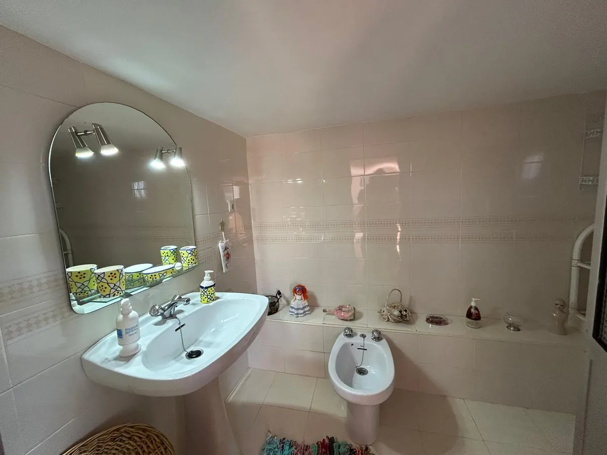 21ec54cc-ae8b-4c31-80fd-bd90caab74d3