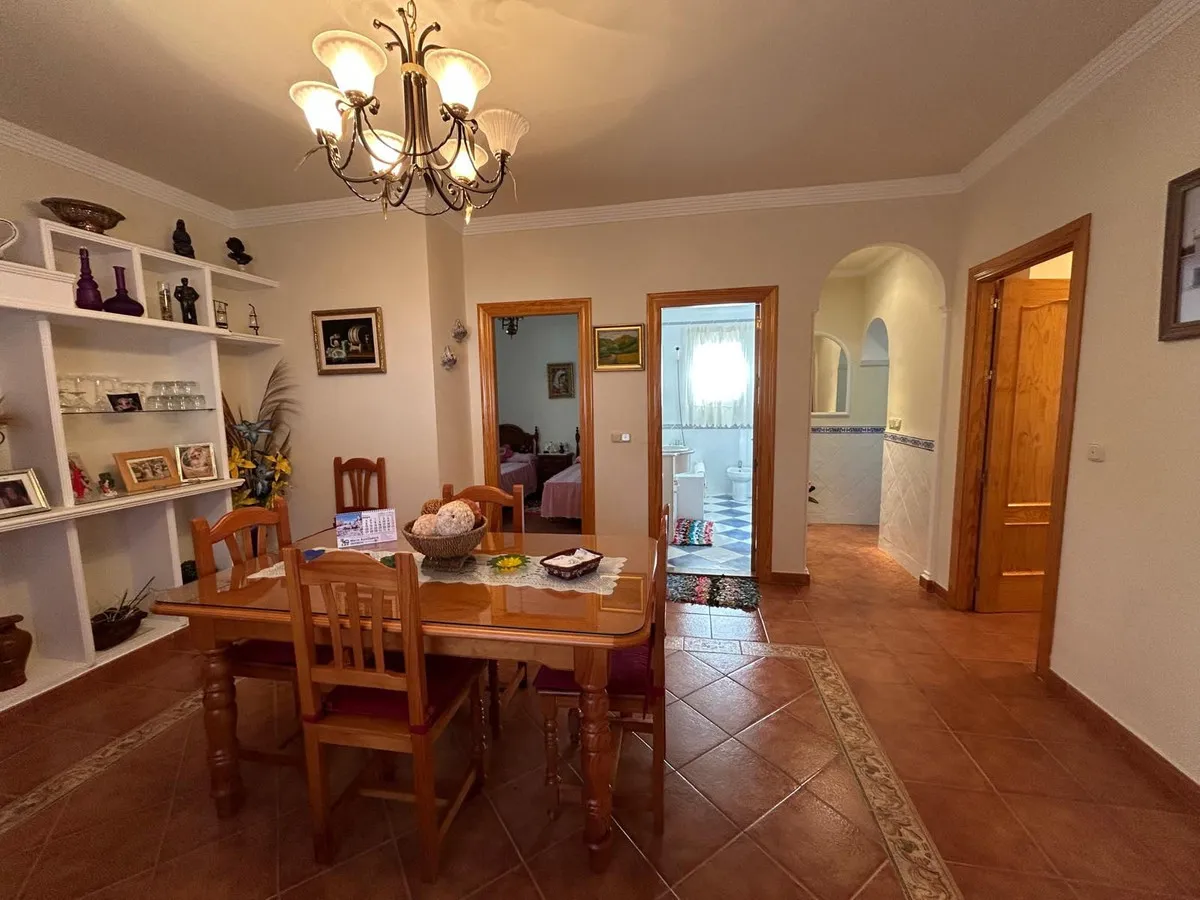 4dde9c8d-e8d8-4706-9c44-37aabdfaf21a