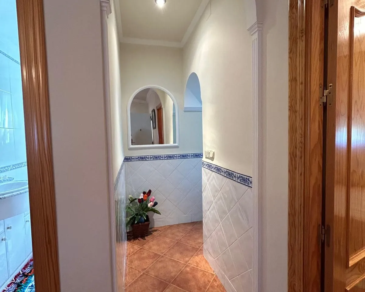 84aab786-f61f-4276-b2c6-62de90eba4d9