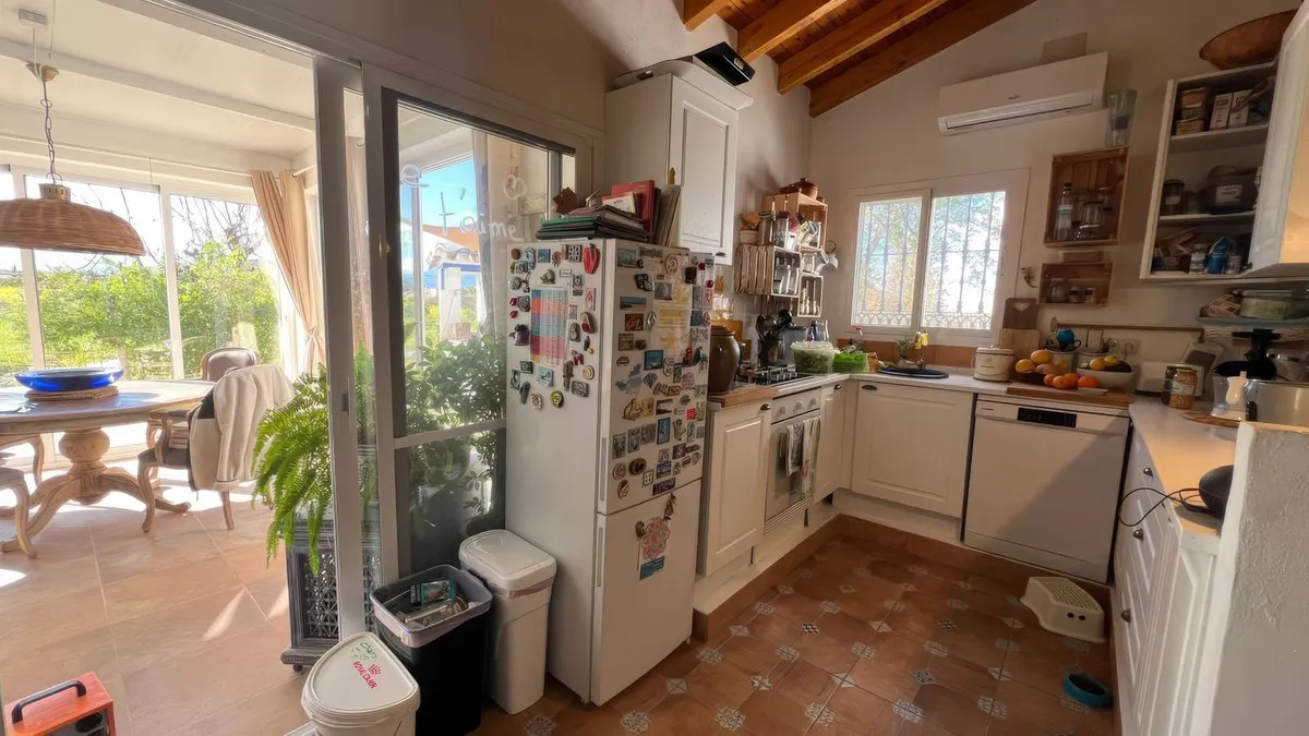 5e9104e7-3b65-44d5-befc-f92396ea758e