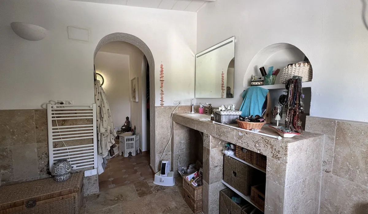 76c8e62f-cb13-414a-add6-42d2b8355d4a