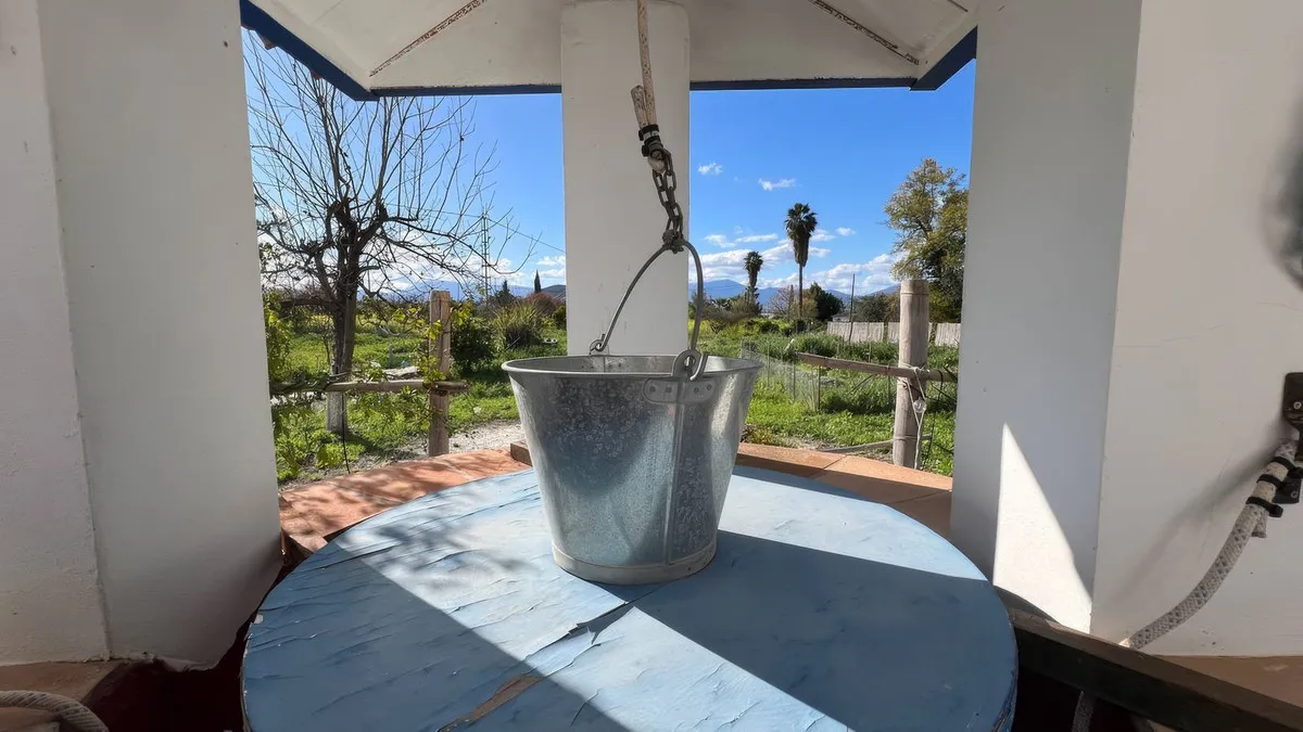 9389b6e7-d599-405e-8817-273ed49773ef