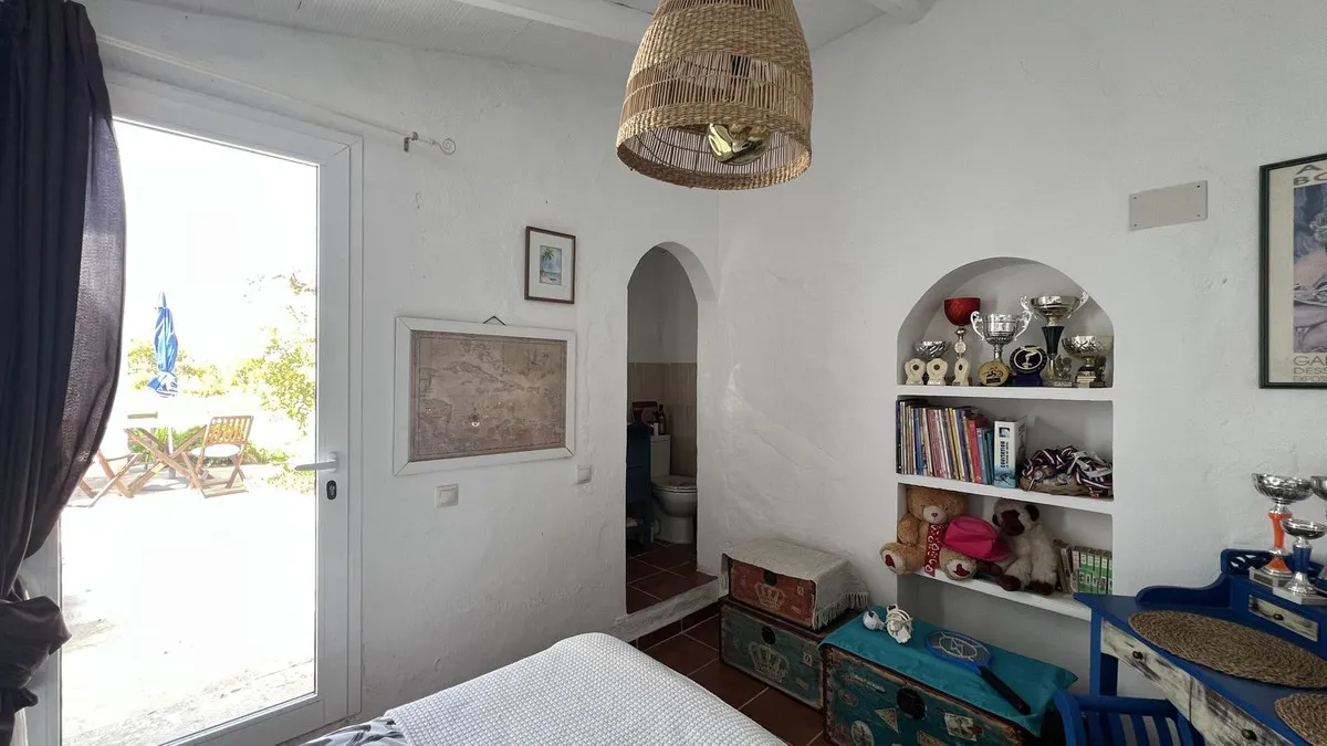 f02b4880-3cf6-4d01-9842-64158ed4aa54