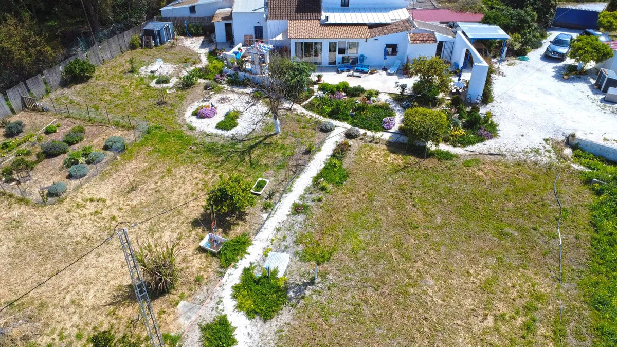 fd50b899-1f88-4731-a358-6d75126e200b