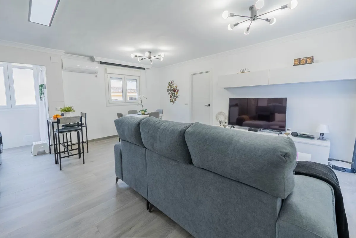 31fe1637-d50a-4d4b-bd3b-b0d69a4a7bad