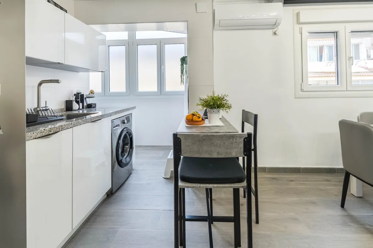 72ed8999-ced3-4b4d-a8d4-4a92d76df58d