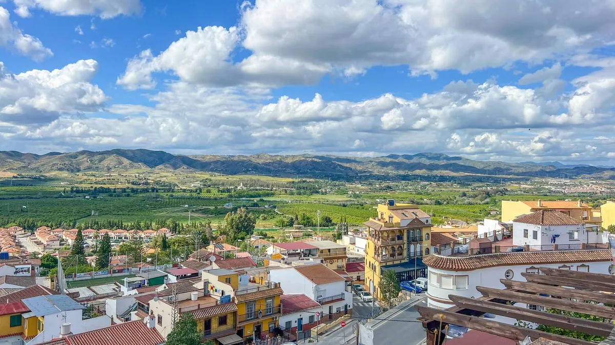 a25e2740-44ca-43b9-bb77-3e1ed7e05c61