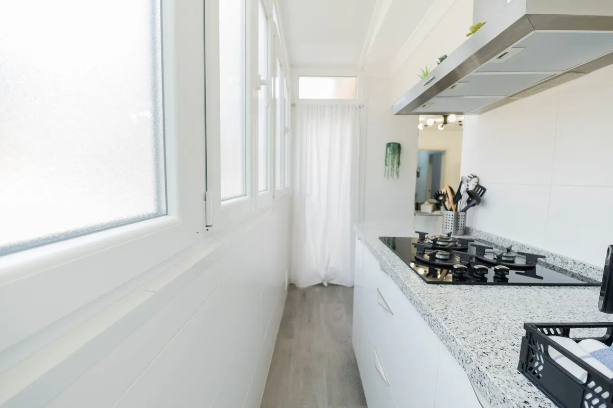 dd3ae1fb-8dd1-4fe9-a895-9ede66c64855