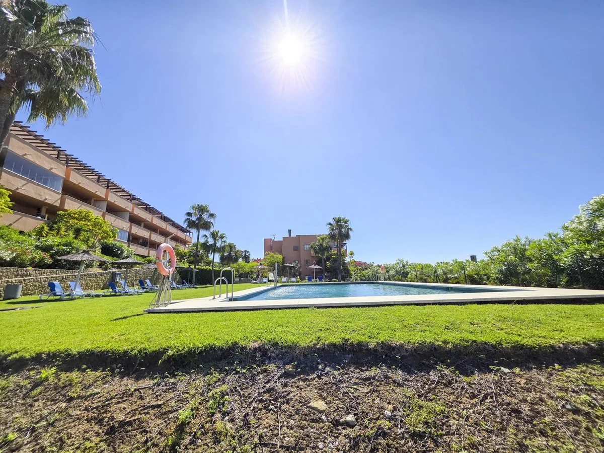 063340a5-b984-48e0-b49f-048d470f8bc8