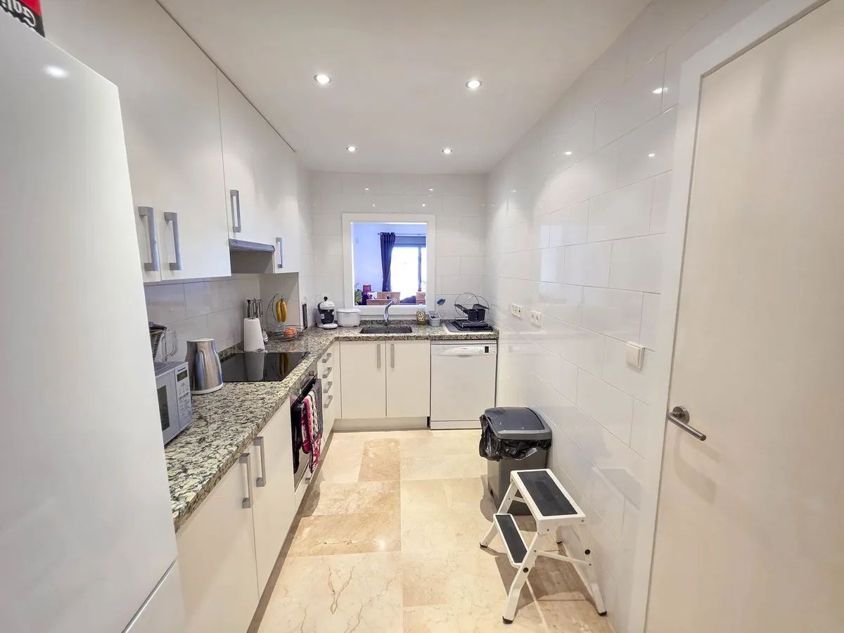 42aeb2be-7344-4341-978c-e1c5288348c4