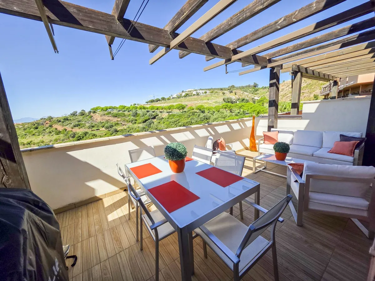 84f590e8-51d7-4a74-84eb-af856e8356ba