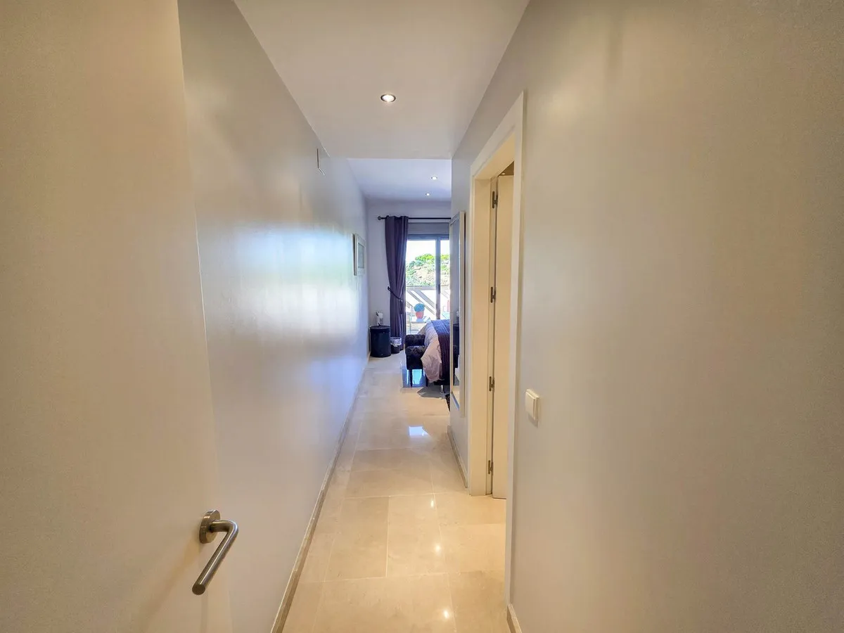 f99f33bb-b23e-45a5-9905-05fb440bb72f